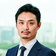 高山 文博 氏